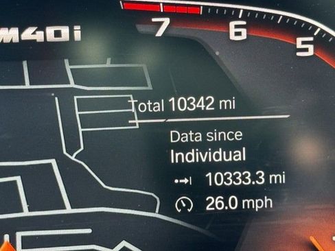 Used 2022 BMW Z4 M40i w/ Premium Package RWD image 4
