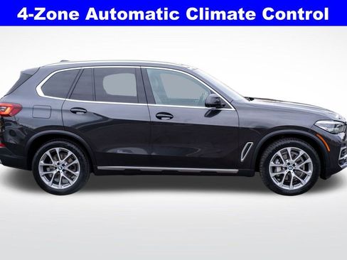 Used 2023 BMW X5 xDrive40i w/ Premium Package image 9
