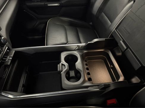 Used 2024 RAM 1500 Laramie image 29
