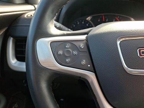 Used 2024 GMC Terrain SLT w/ Elevation Edition AWD/4WD image 21