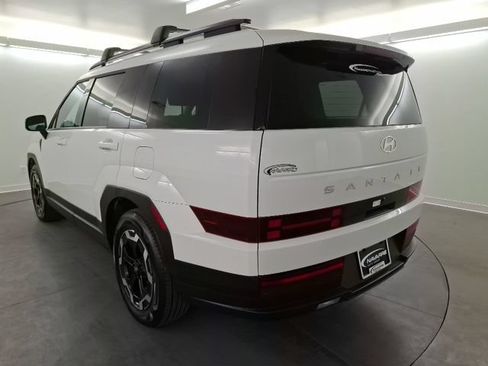 Certified 2026 Hyundai Santa Fe SEL FWD image 6