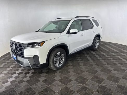 Used 2026 Honda Pilot EX-L image 3