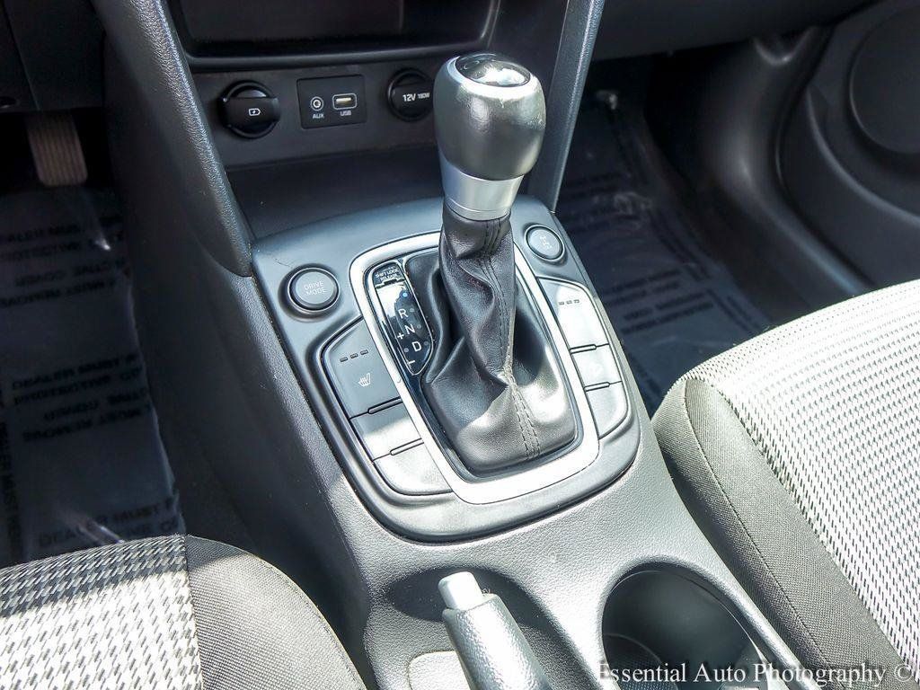 Used 2019 Hyundai Kona SEL AWD/4WD image 17