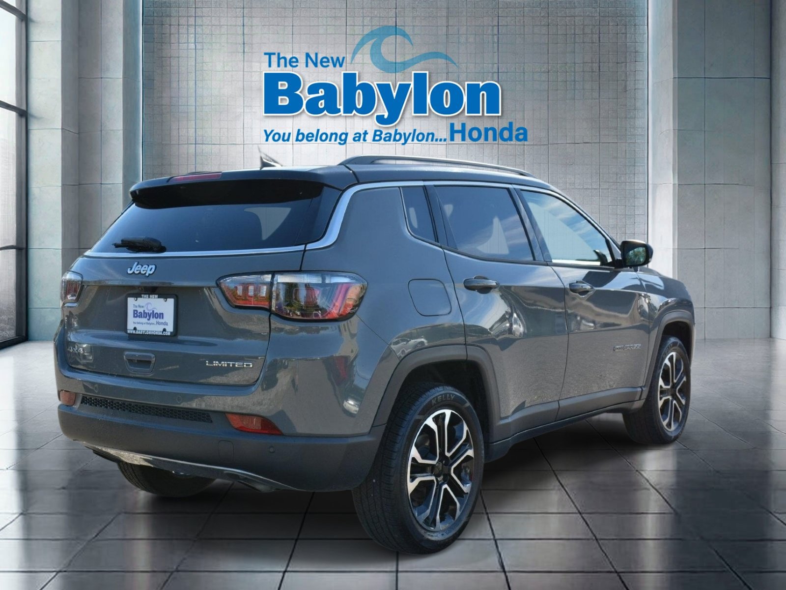 Used 2023 Jeep Compass Limited w/ Sun and Sound Group AWD/4WD image 4