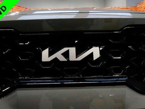 Used 2023 Kia Sorento SX image 76
