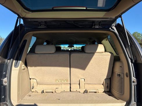 Used 2011 Chevrolet Tahoe LT w/ Luxury Package image 16