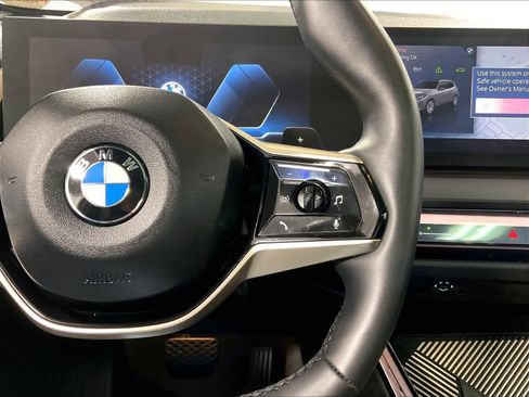 Used 2025 BMW X3 xDrive30i image 24