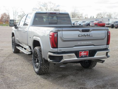 New 2026 GMC Sierra 2500 SLT w/ SLT Premium Package image 11