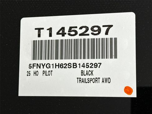 Used 2025 Honda Pilot TrailSport image 45