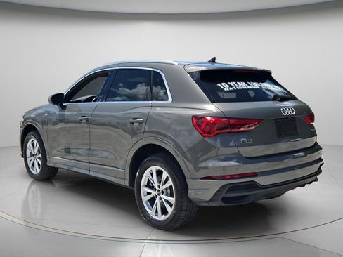 Used 2023 Audi Q3 2.0T Premium w/ Convenience Package AWD/4WD image 8