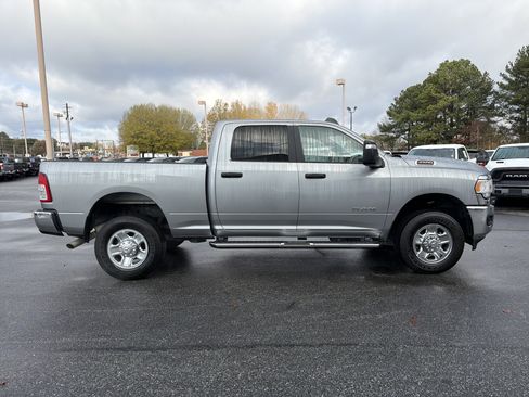 Used 2024 RAM 2500 Big Horn w/ Bed Utility Group image 5