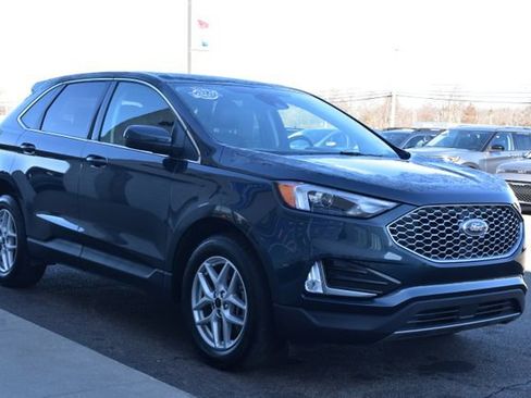 Used 2023 Ford Edge SEL w/ Convenience Package image 7