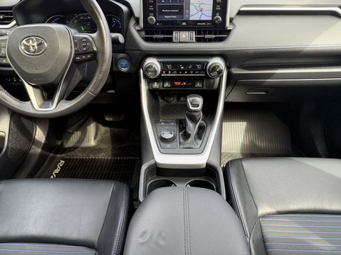 Used 2021 Toyota RAV4 XSE w/ XSE Grade Weather Package image 19