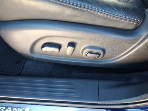 Certified 2023 Nissan Murano Platinum w/ Cargo Package image 17