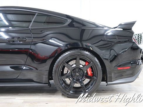 Used 2017 Ford Mustang Shelby GT350 RWD image 17
