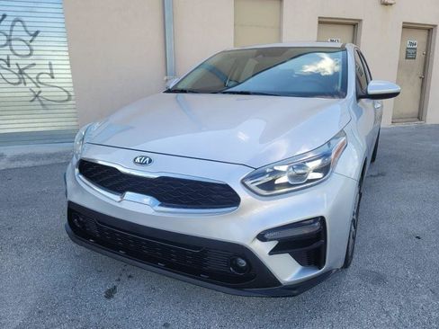 Used 2019 Kia Forte S w/ S Premium Package FWD image 14