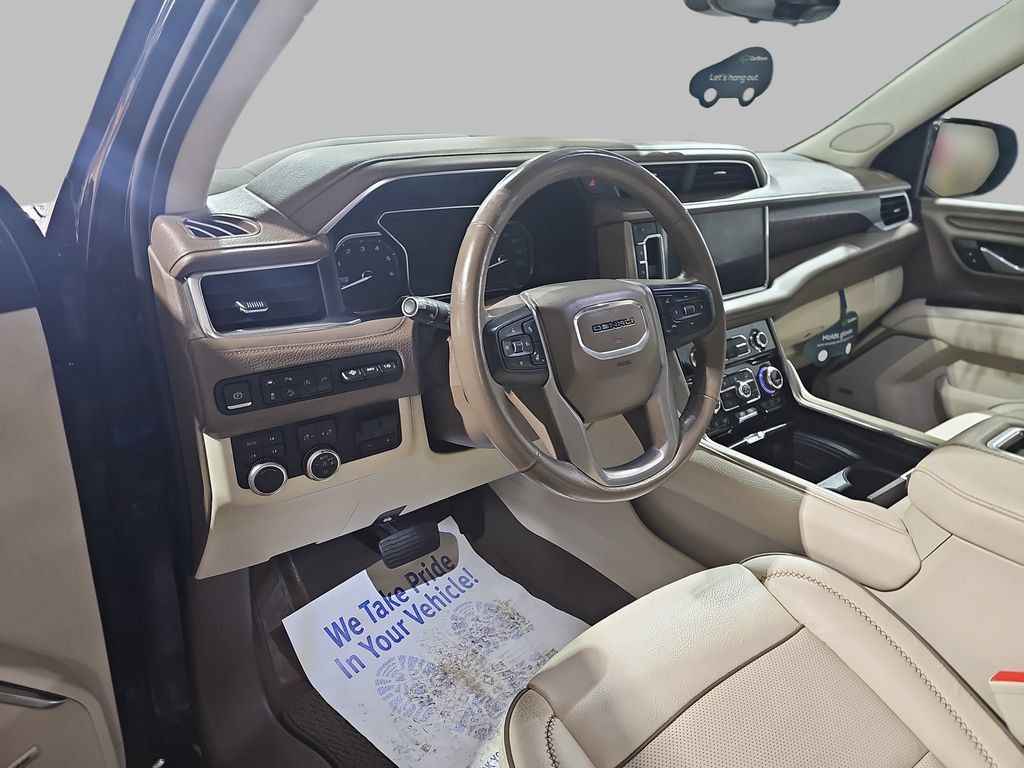 Certified 2021 GMC Yukon XL Denali w/ Denali Premium Package AWD/4WD image 22