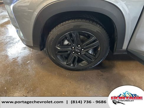 Used 2024 Chevrolet Trax ACTIV w/ Driver Confidence Package image 30