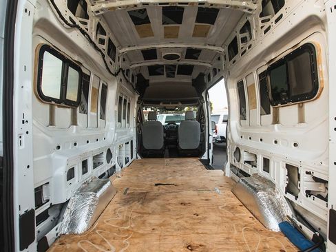 Used 2017 Ford Transit 250 148 High Roof image 13