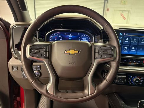 Used 2024 Chevrolet Silverado 1500 LTZ AWD/4WD image 10