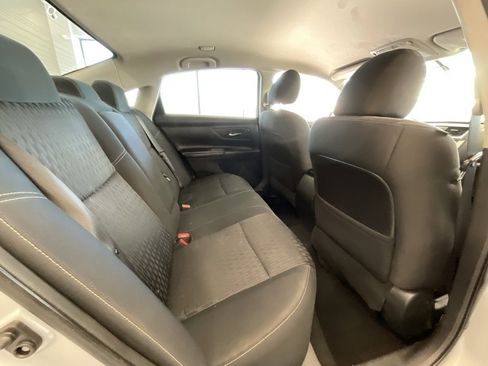 Used 2017 Nissan Altima 2.5 S w/ Power Driver Seat Package image 19