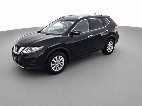 Used 2017 Nissan Rogue SV AWD/4WD image 9