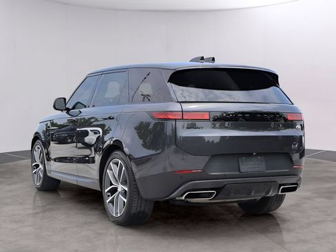 Used 2023 Land Rover Range Rover Sport SE AWD/4WD image 5