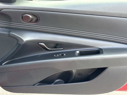 Certified 2026 Hyundai Elantra Sport FWD image 19
