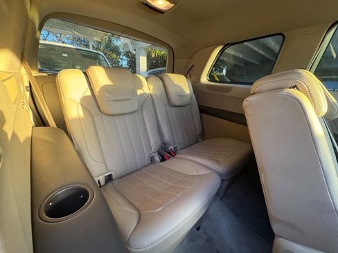 Used 2016 Mercedes-Benz GL 450 GL 450 4MATIC AWD 4dr SUV image 19