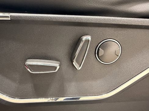 Used 2023 Ford F150 Lariat w/ Equipment Group 502A High image 24