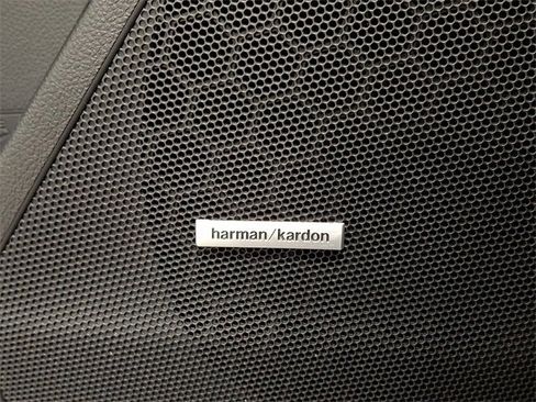 Used 2018 Subaru Forester 2.5i Touring w/ Popular Package #2 image 23