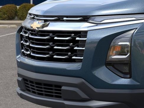 New 2026 Chevrolet Equinox LT FWD image 13