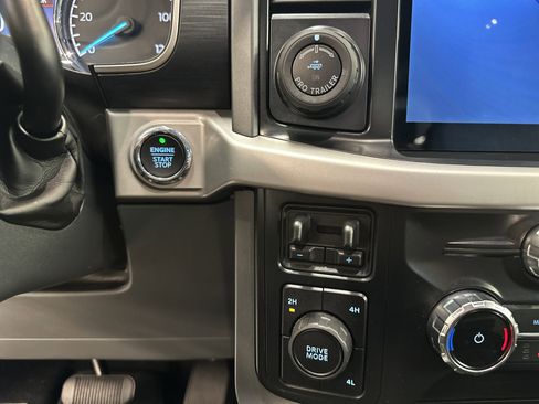 Certified 2022 Ford F150 XLT w/ Equipment Group 302A High image 32