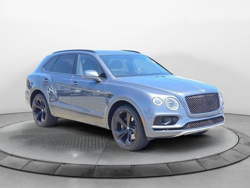 Used 2018 Bentley Bentayga Activity image 7