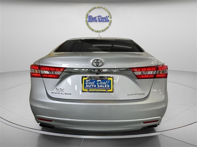 Used 2014 Toyota Avalon Limited w/ Technology Package FWD image 4