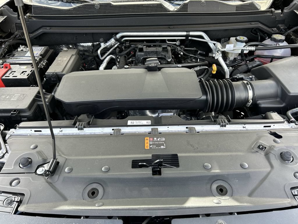New 2026 GMC Canyon AT4 w/ Technology Plus Package AWD/4WD image 30