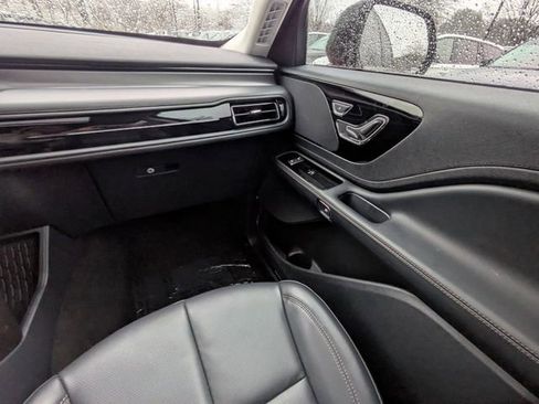 New 2025 Lincoln Aviator 2WD w/ Jet Appearance Package image 14