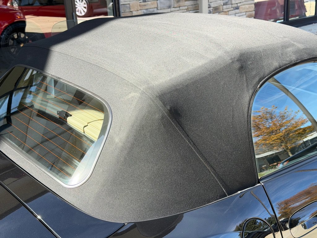 Used 2004 BMW Z4 3.0i RWD image 32