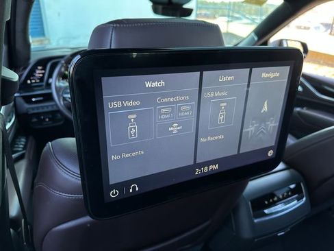 Used 2021 Cadillac Escalade Sport Platinum w/ Heavy-Duty Trailer Package image 41