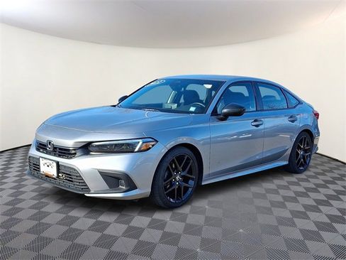 Certified 2022 Honda Civic Sport image 3