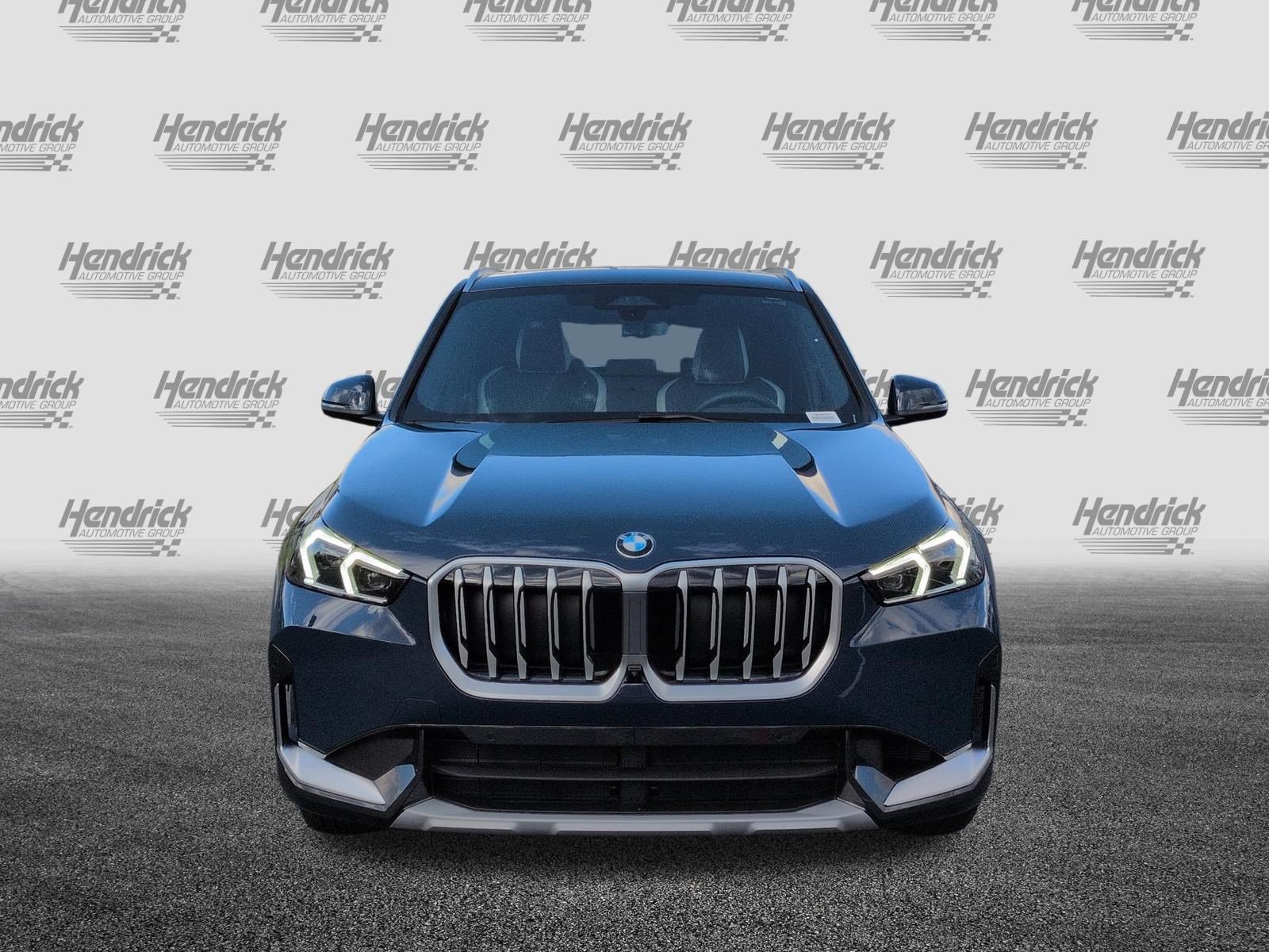Used 2026 BMW X1 xDrive28i w/ Technology Package AWD/4WD image 3