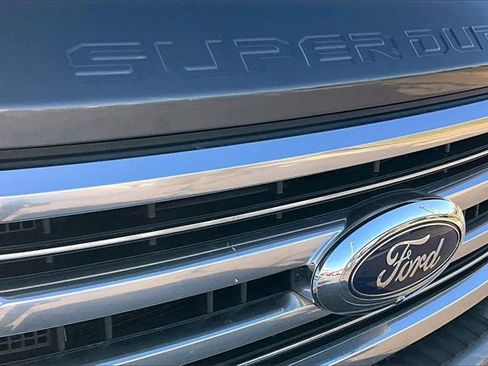 Used 2024 Ford F250 Limited w/ FX4 Off-Road Package image 28