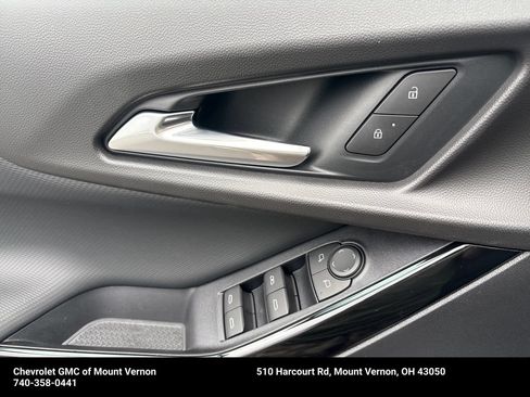 New 2027 Chevrolet Equinox LT AWD/4WD image 14
