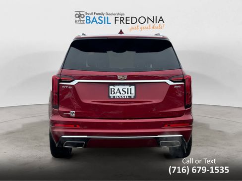 Used 2020 Cadillac XT6 Premium Luxury image 4