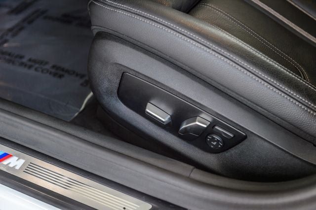 Used 2019 BMW 540i w/ M Sport Package RWD image 39