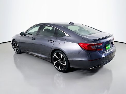 Used 2018 Honda Accord Sport image 7