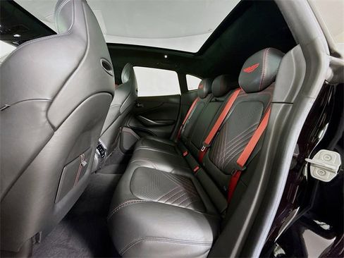 Used 2021 Aston Martin DBX image 23