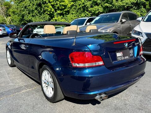 Used 2011 BMW 128i Convertible RWD image 8