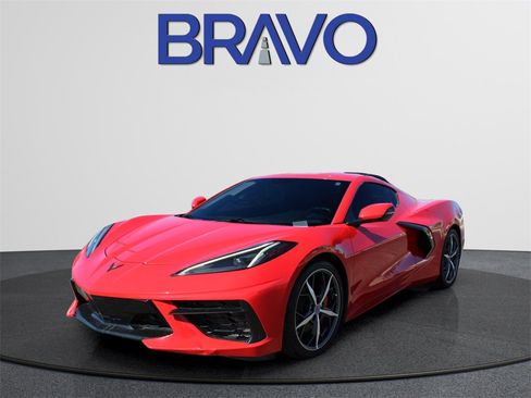Used 2021 Chevrolet Corvette Stingray image 1