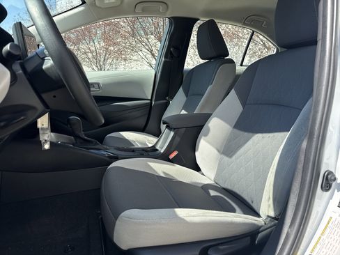 Certified 2024 Toyota Corolla LE FWD image 15